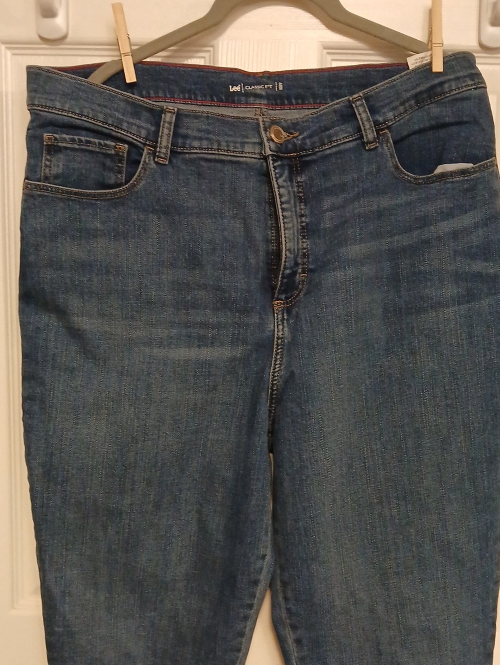 Lee Women’s Classic Fit Medium Blue Stretch Denim Jeans 16 TALL
